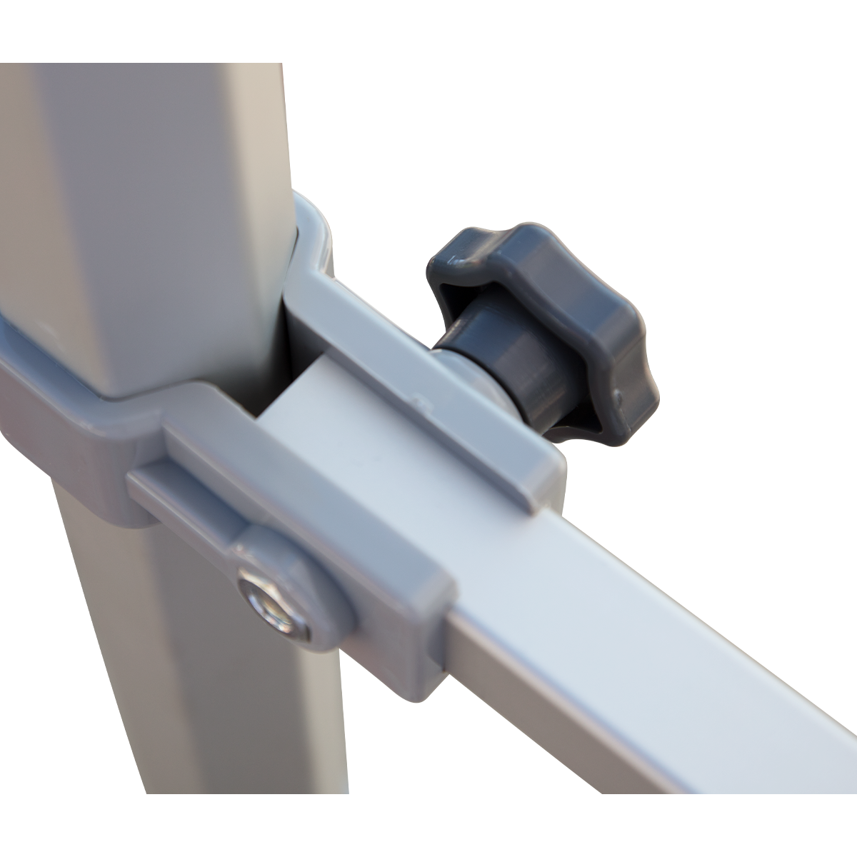 Express™ Railskirt Bracket